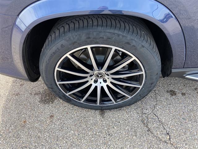 MERCEDES-BENZ GLS - 9