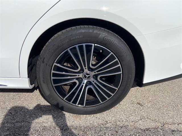 MERCEDES-BENZ E-CLASS - 9