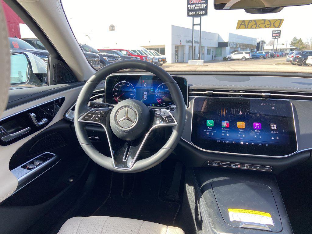 صورة مصغرة 11 لـ 2026 Mercedes-BENZ E-CLASS