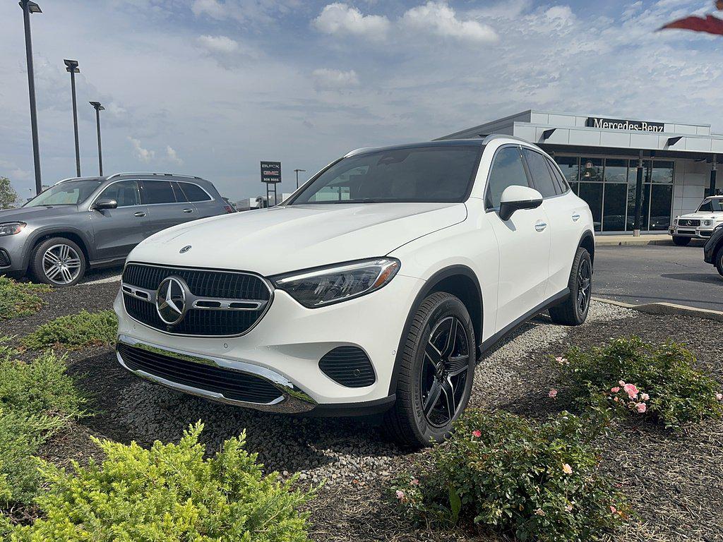 New 2026 Mercedes-Benz GLC 300 4MATIC