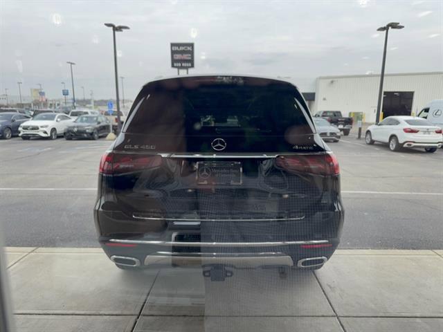 2026 Mercedes-BENZ GLS 缩略图 19