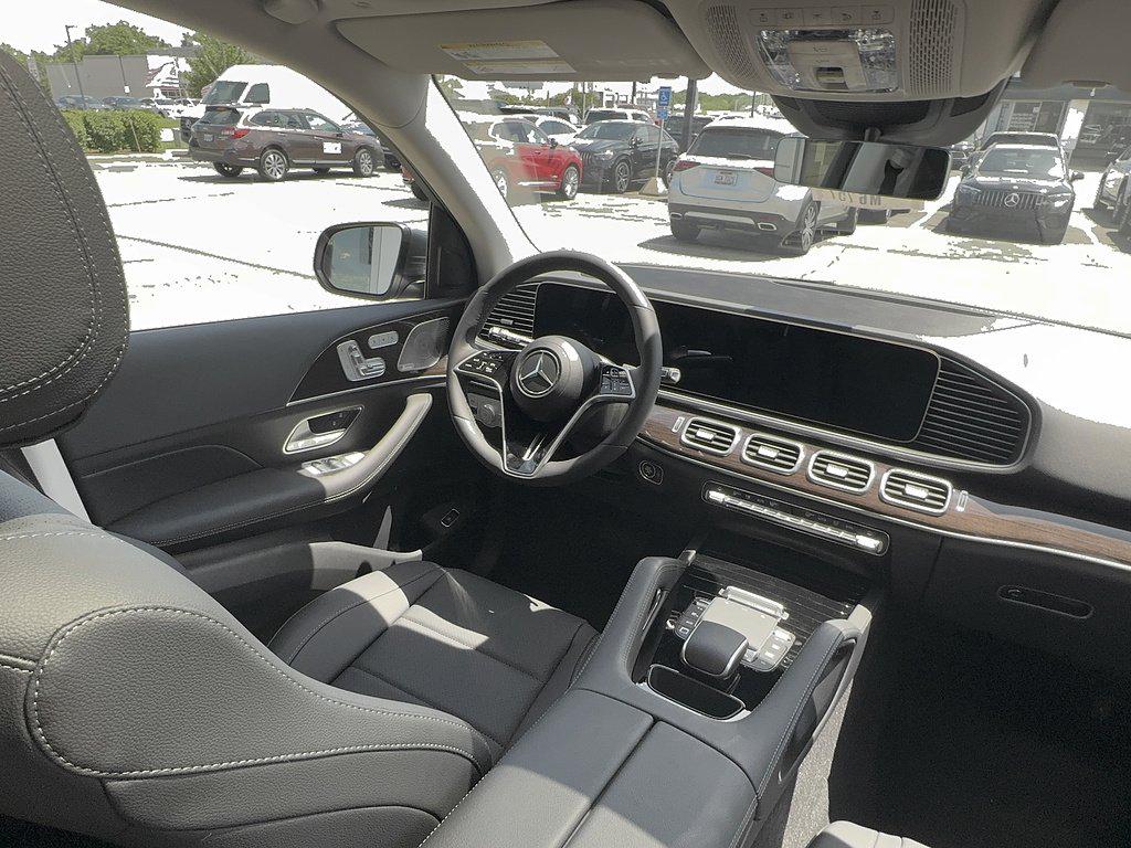 2026 Mercedes-BENZ GLE — миниатюра 11