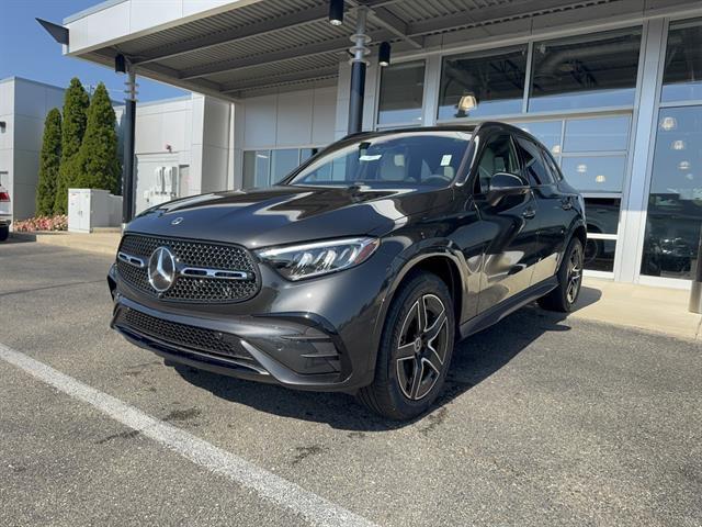New 2026 Mercedes-Benz GLC 300 4MATIC