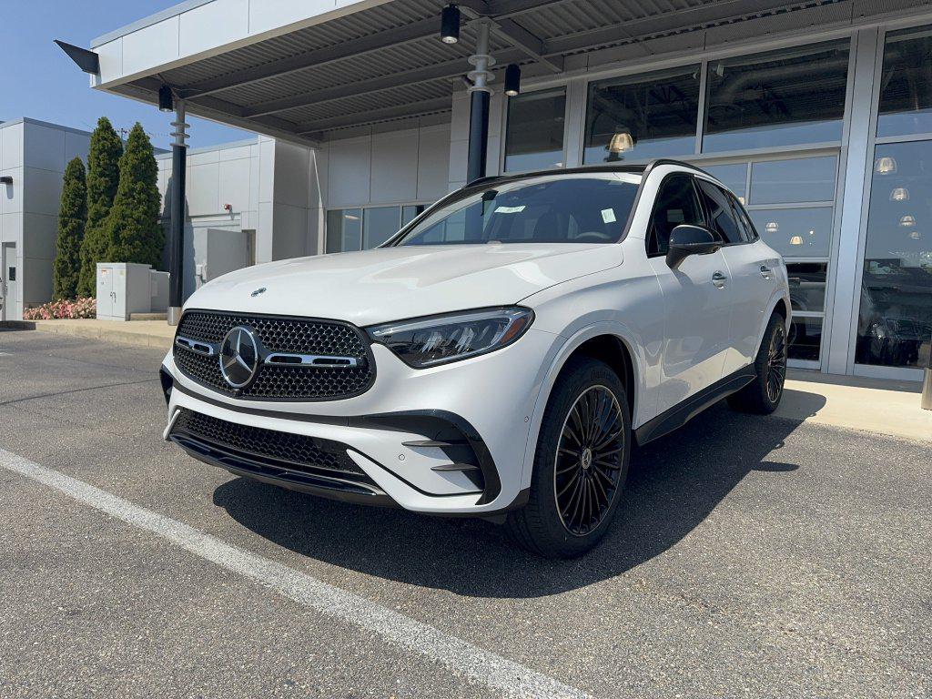 New 2026 Mercedes-Benz GLC 300 4MATIC