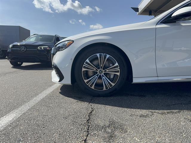 MERCEDES-BENZ E-CLASS - 7