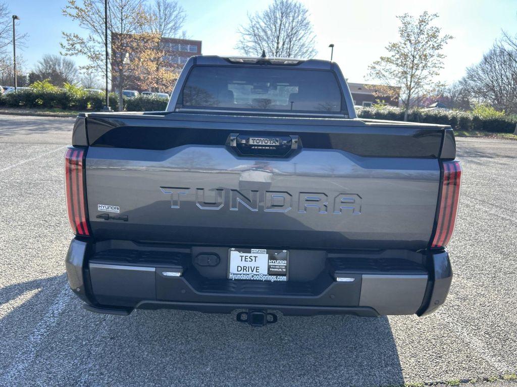 TOYOTA TUNDRA - 6