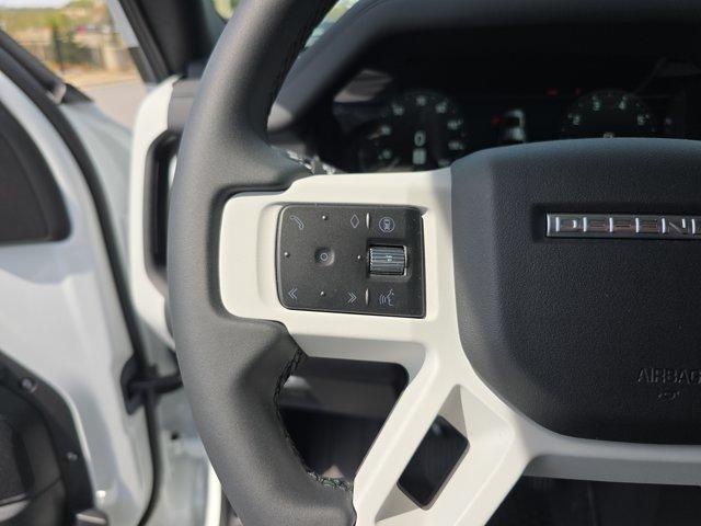 2026 LAND Rover DEFENDER P300 S 缩略图 32