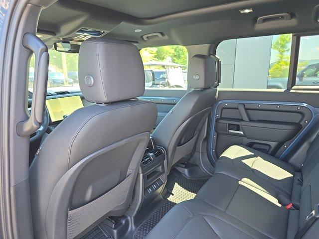 صورة مصغرة 16 لـ 2026 LAND Rover DEFENDER P400 X-DYNAMIC SE
