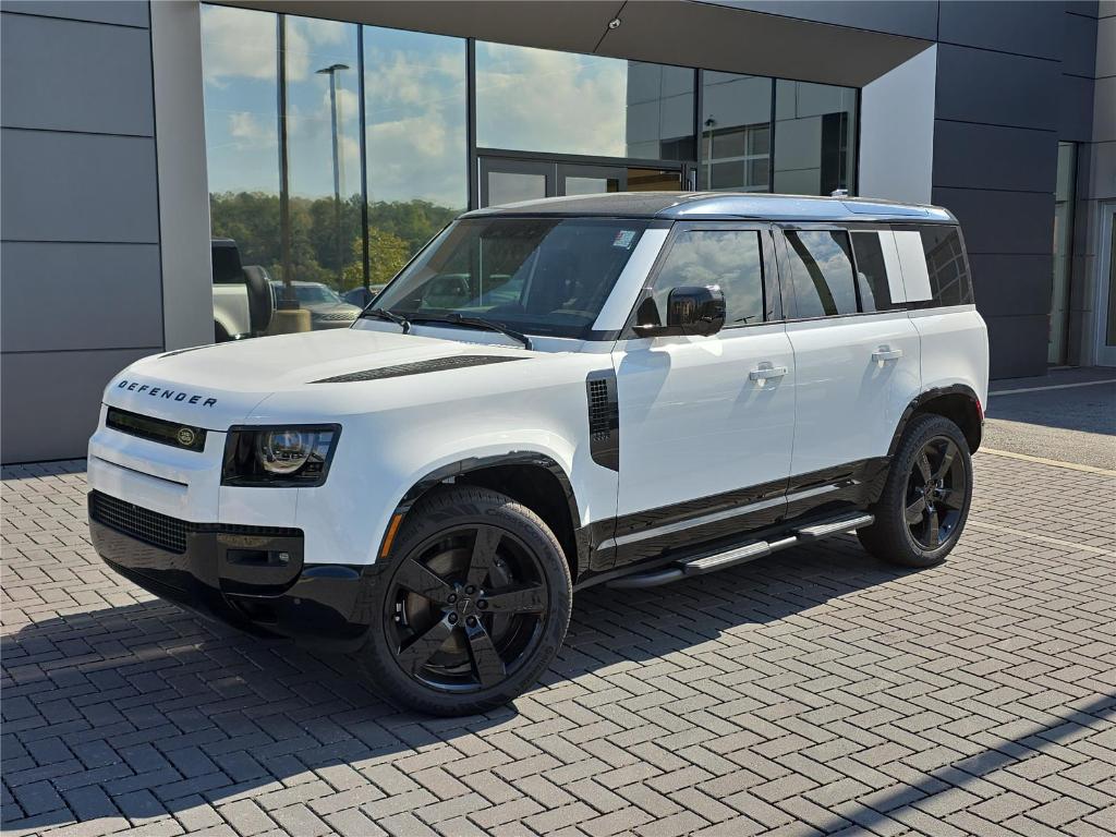 New 2026 Land Rover Defender P500 X-Dynamic SE