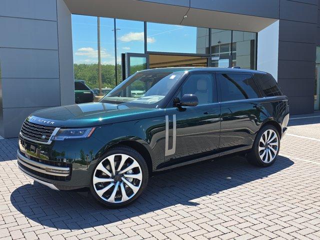 New 2026 Land Rover Range Rover P530 SE 7 Seat