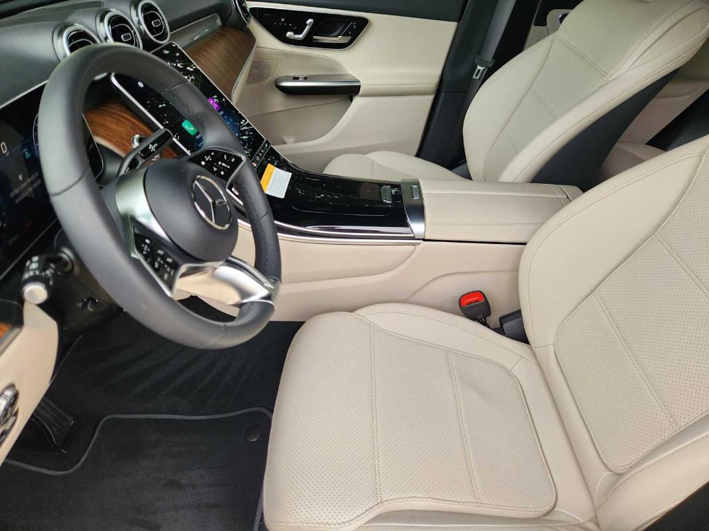 2026 Mercedes-BENZ GLC 缩略图 11