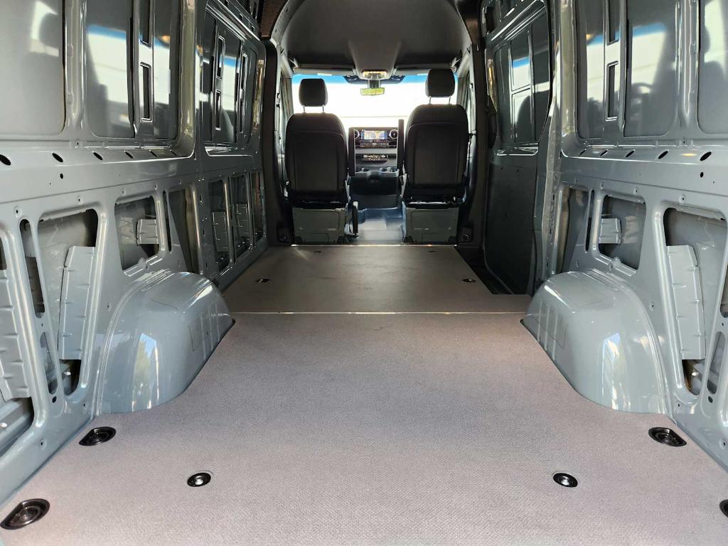 2026 Mercedes-BENZ SPRINTER 2500 thumbnail 23