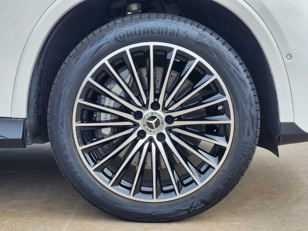 MERCEDES-BENZ GLC - 9