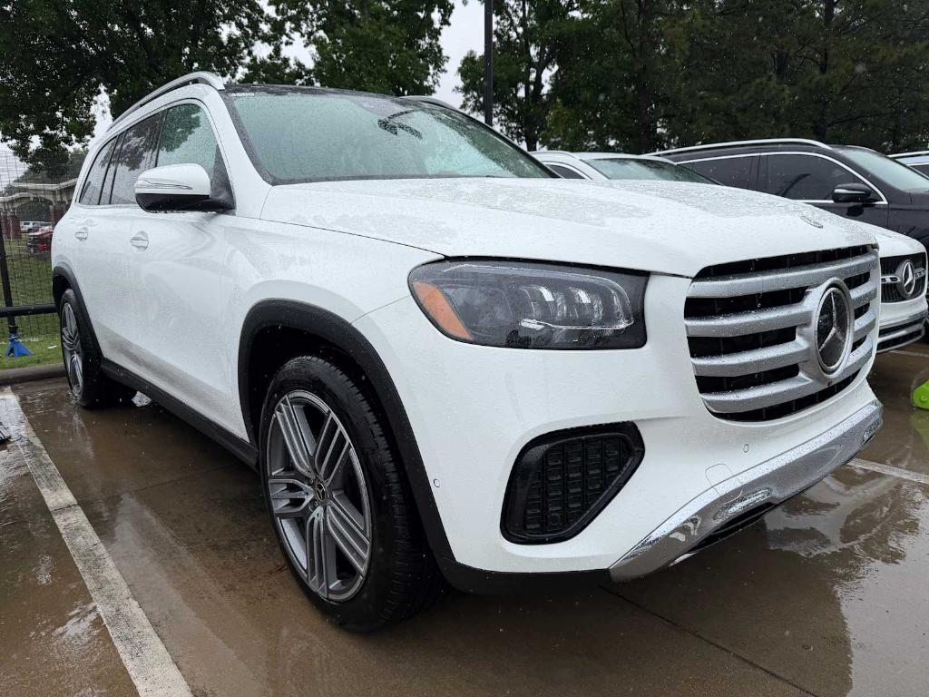 MERCEDES-BENZ GLS - 2