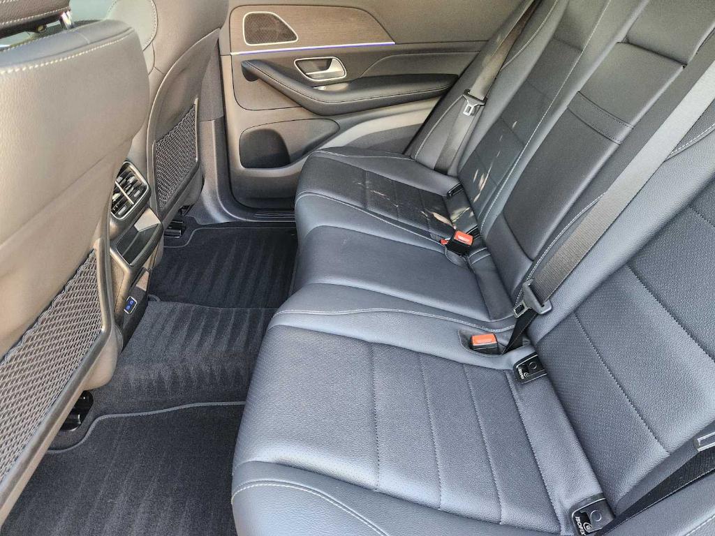 2026 Mercedes-BENZ GLE — миниатюра 28