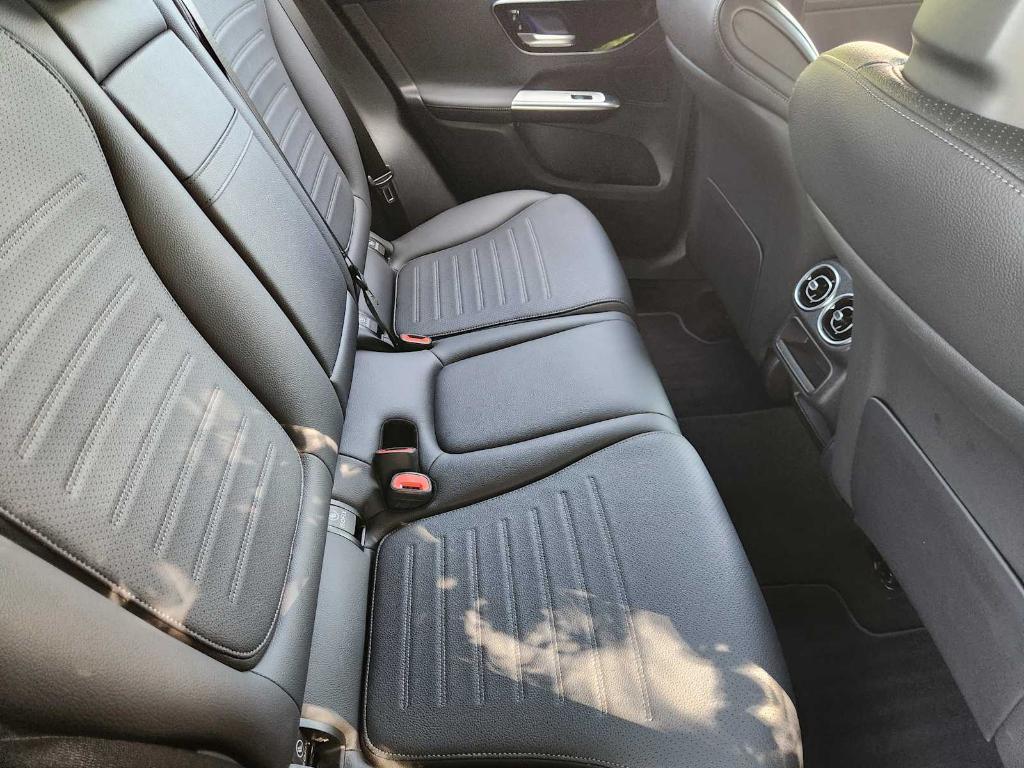 صورة مصغرة 31 لـ 2026 Mercedes-BENZ GLC