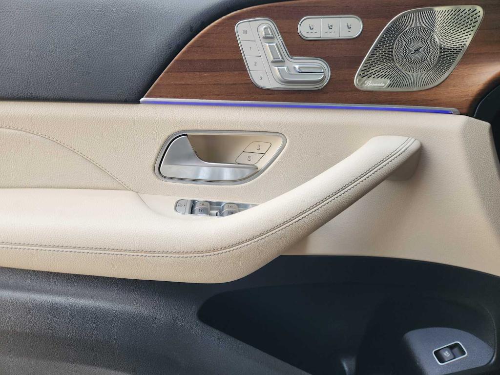2024 Mercedes-BENZ GLE — миниатюра 19