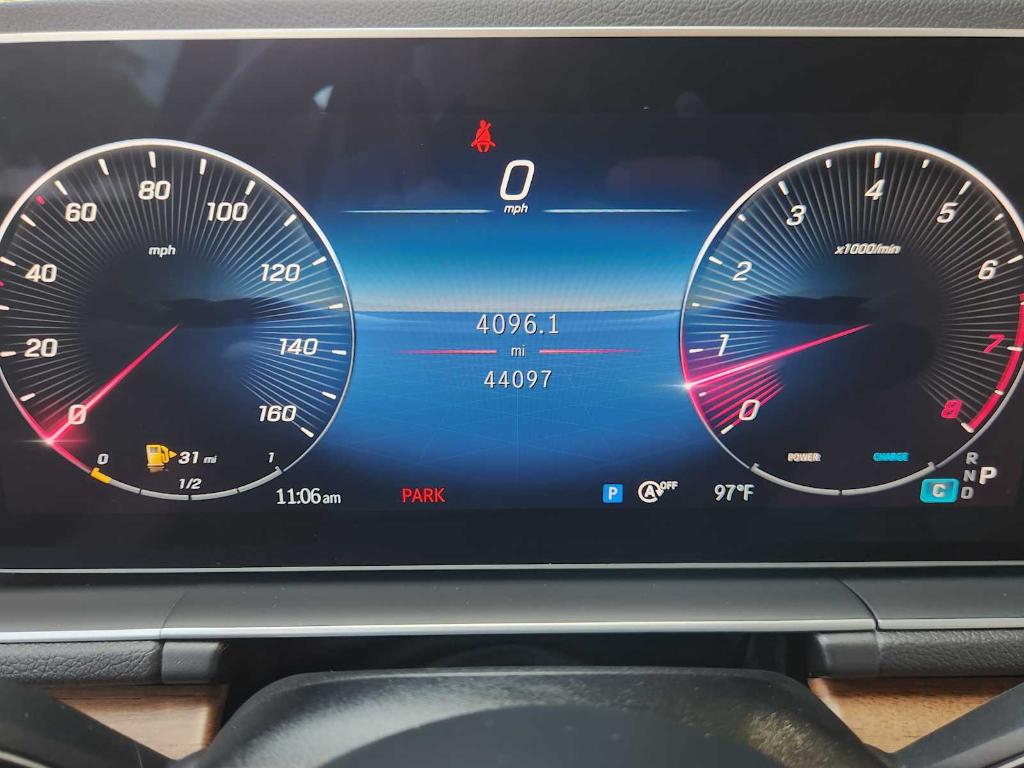 2024 Mercedes-BENZ GLE — миниатюра 13