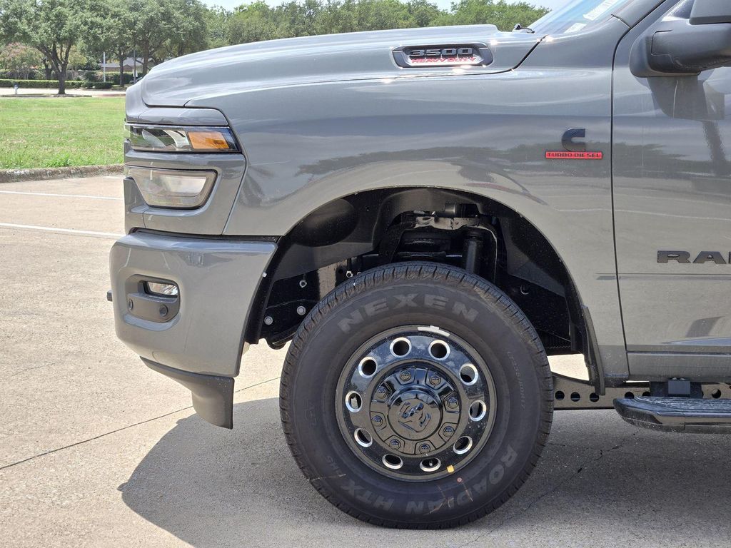 صورة مصغرة 12 لـ 2026 RAM 3500 LONE STAR CREW CAB 4X4 8' BOX