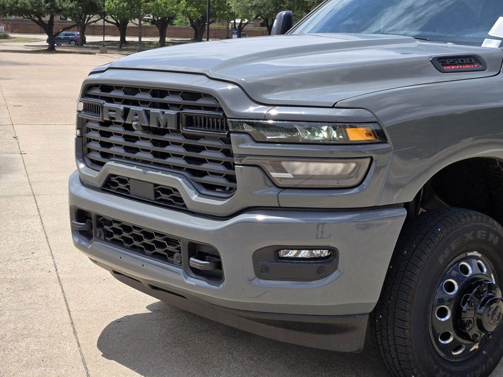 2026 RAM 3500 LONE STAR CREW CAB 4X4 8' BOX — фото 9