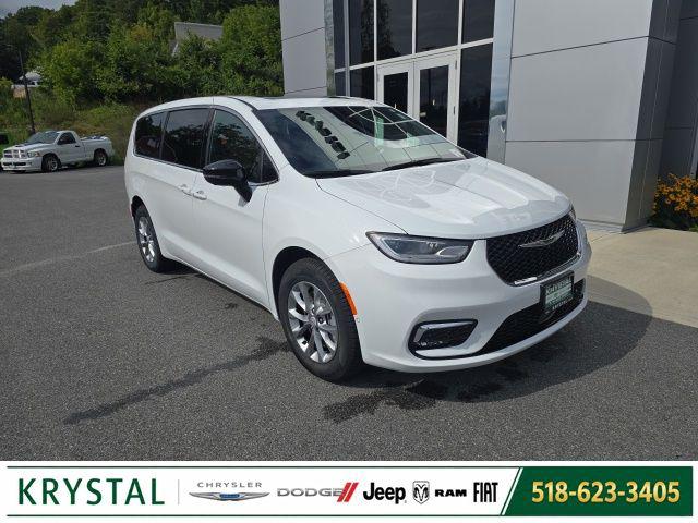 New 2026 Chrysler Pacifica L