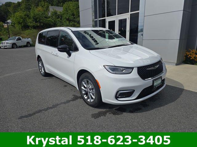 New 2026 Chrysler Pacifica L
