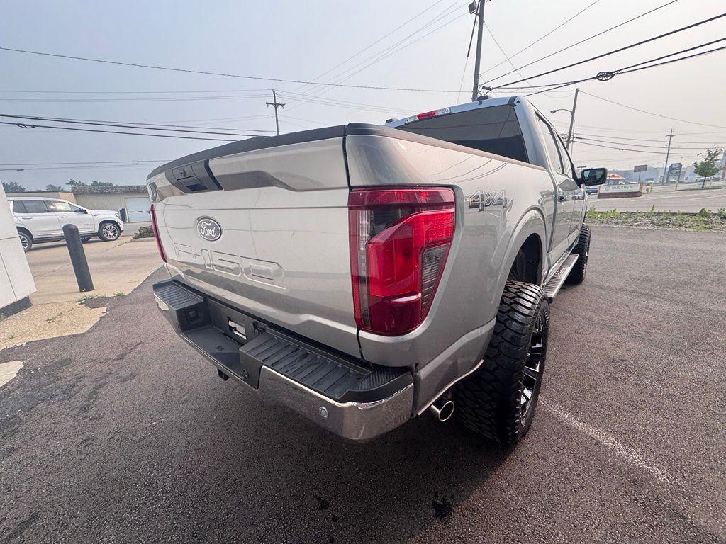 2025 FORD F-150 XLT — фото 5