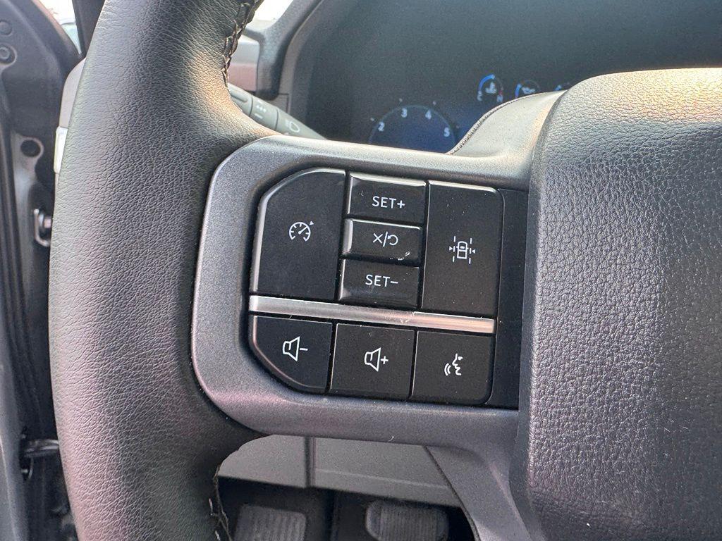 صورة مصغرة 14 لـ 2025 FORD F-150 XLT