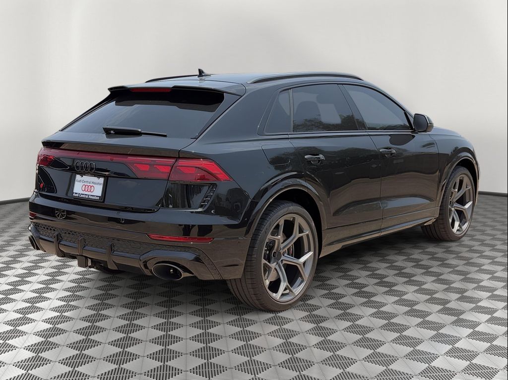 صورة 9 لـ 2026 AUDI RS Q8 4.0T