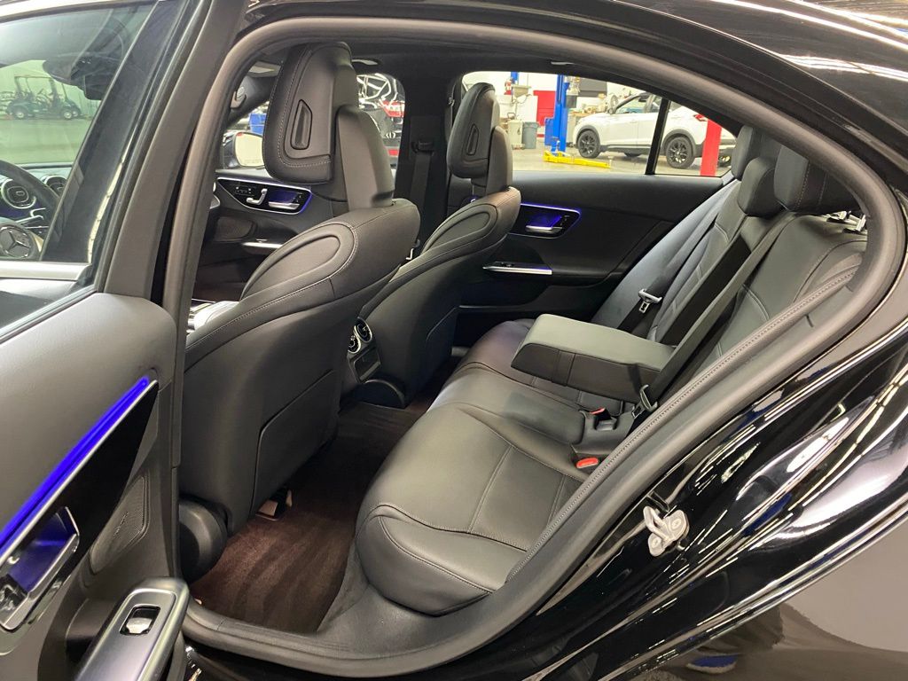 2025 Mercedes-BENZ C-CLASS 缩略图 21