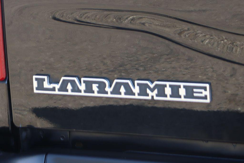 2023 RAM 2500 LARAMIE CREW CAB 4X4 6'4' BOX — миниатюра 52