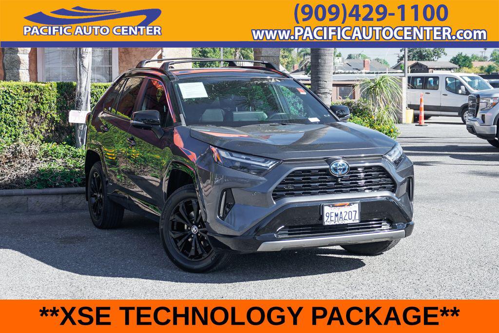 2023 Toyota RAV4 HYBRID SE — фото 1