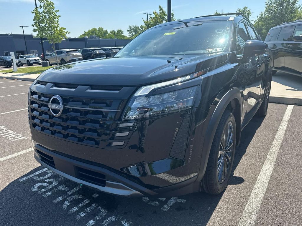 New 2026 Nissan Pathfinder SL