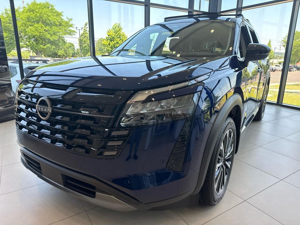 New 2026 Nissan Pathfinder Platinum