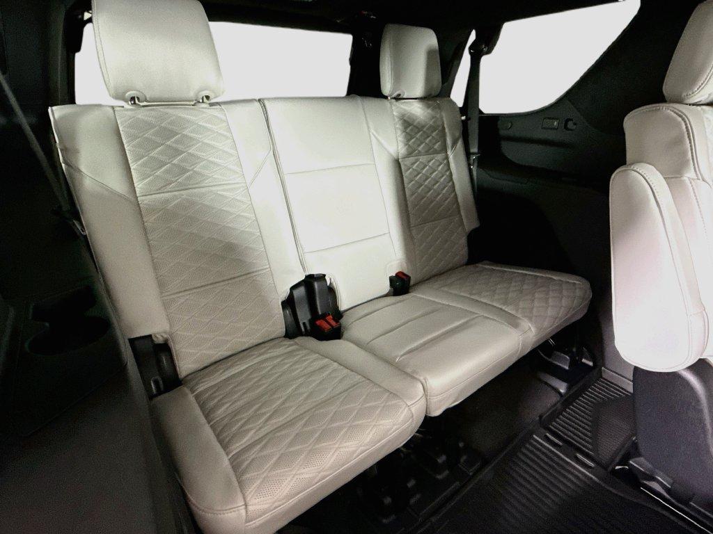 صورة مصغرة 30 لـ 2026 Cadillac ESCALADE PLATINUM LUXURY