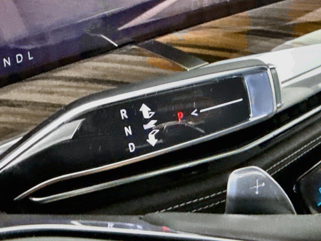 صورة مصغرة 17 لـ 2026 Cadillac ESCALADE PLATINUM LUXURY