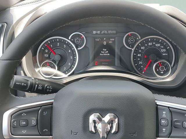 2026 RAM 1500 BIG HORN/LONE STAR — миниатюра 12