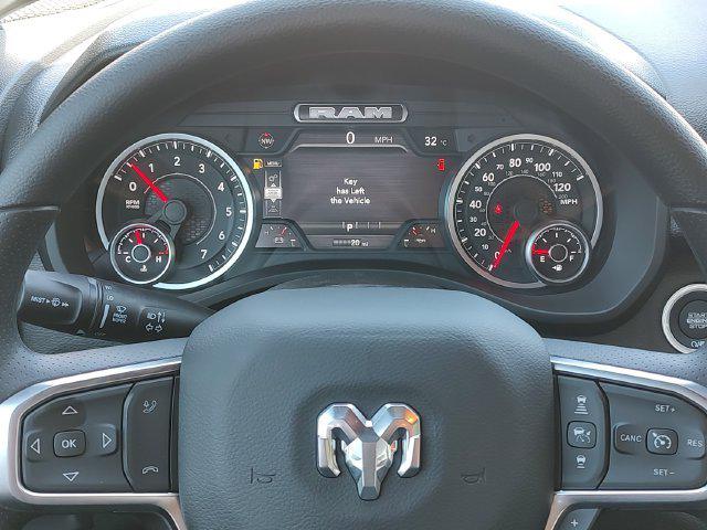 2027 RAM 1500 WARLOCK — миниатюра 12
