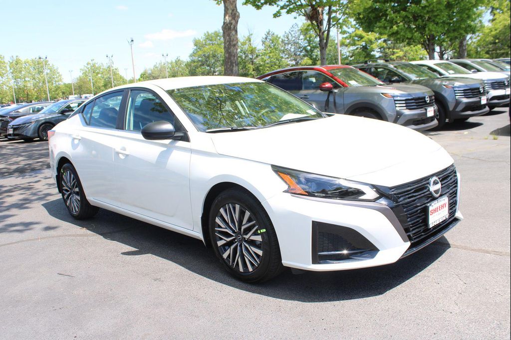 New 2026 Nissan Altima 2.5 SV