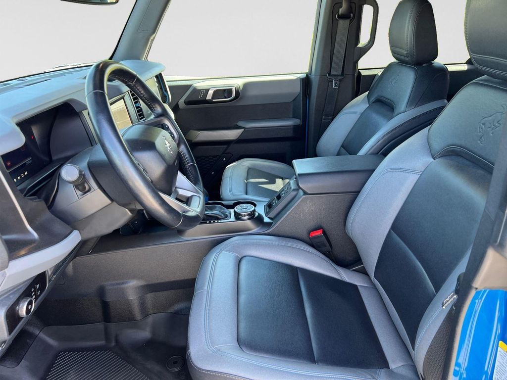 FORD BRONCO - 10
