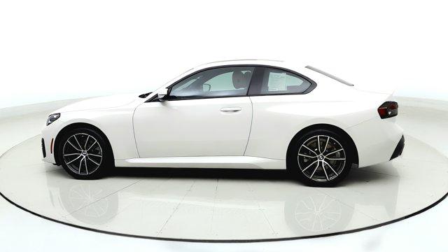 2023 BMW 230 I XDRIVE photo 4