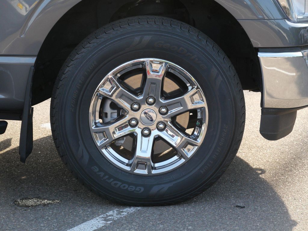 2023 FORD F-150 XLT — фото 8