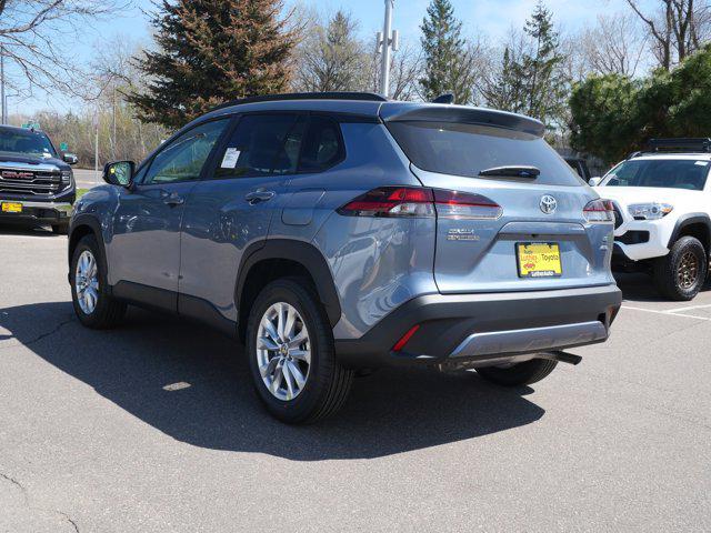 TOYOTA COROLLA CROSS - 3