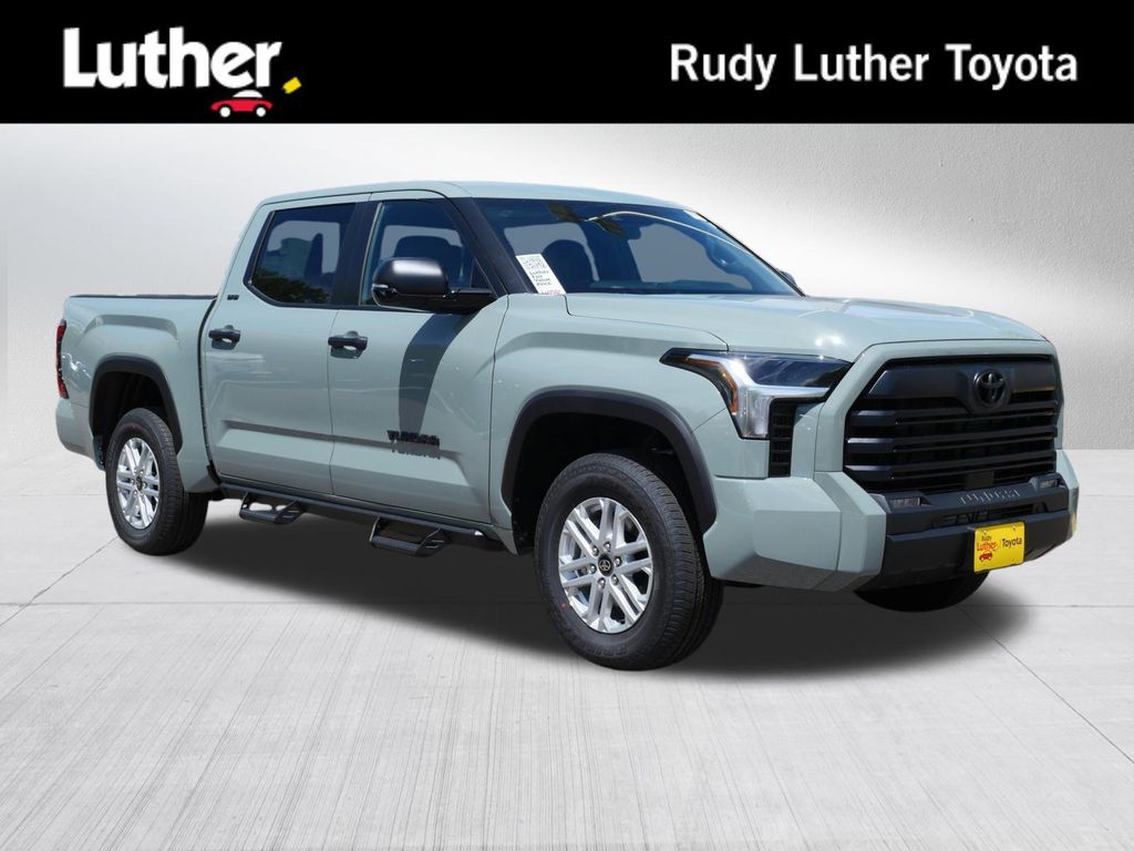 New 2026 Toyota Tundra SR5