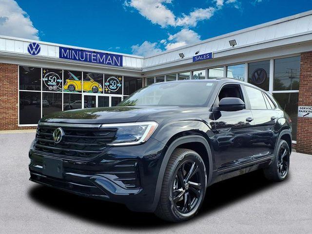New 2026 Volkswagen Atlas Cross Sport 2.0T SEL R-Line Black