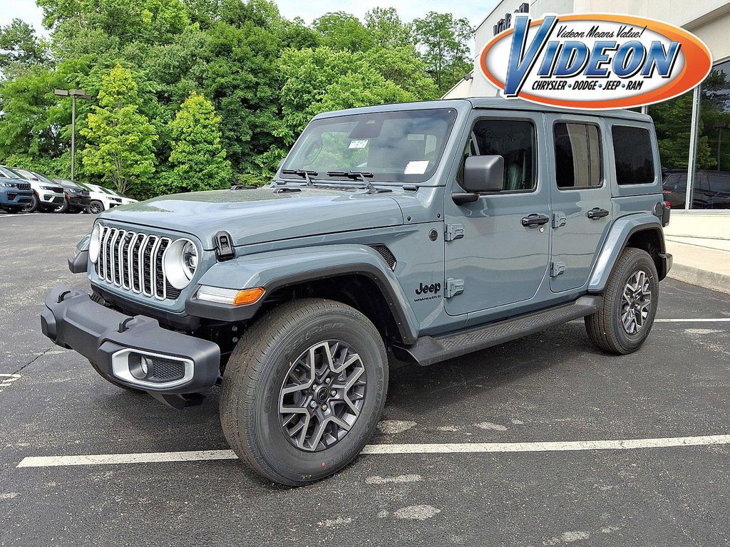 New 2026 Jeep Wrangler 4-Door Sahara 4x4