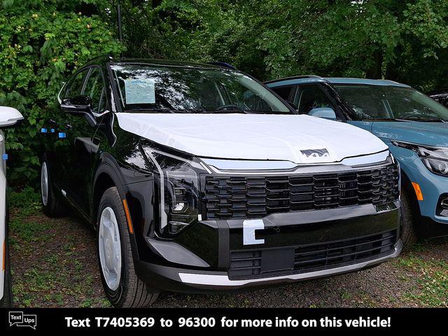 New 2026 Kia Sportage Hybrid EX