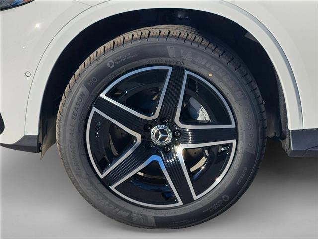 MERCEDES-BENZ GLC - 10