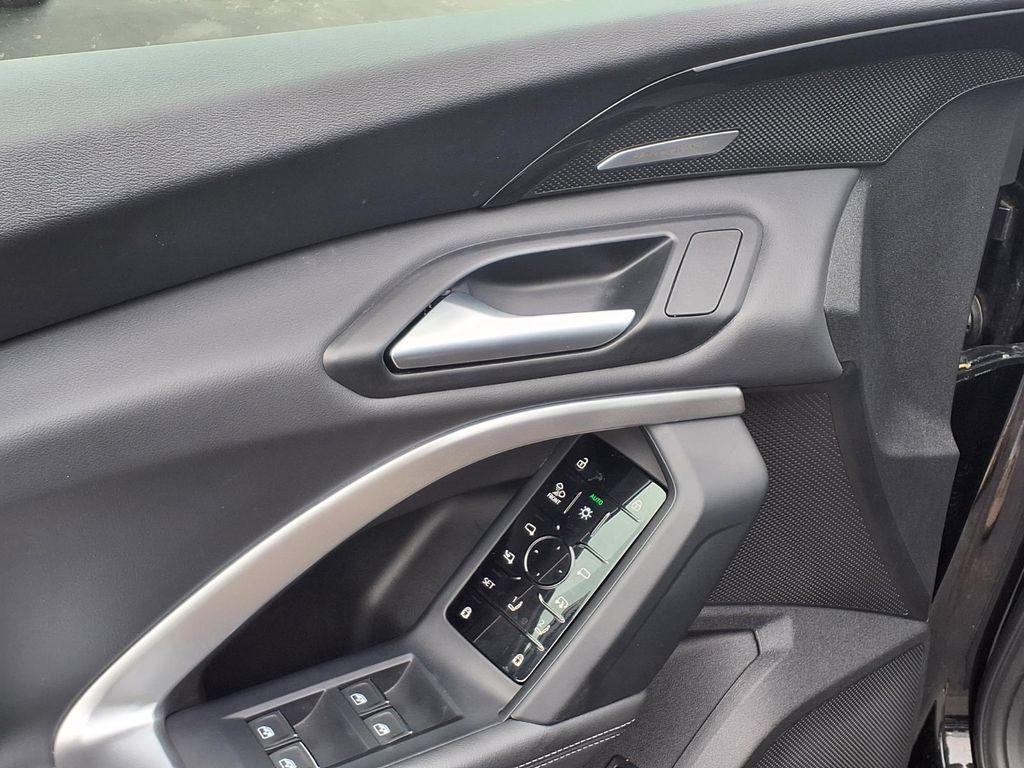 صورة 11 لـ 2025 AUDI Q5 PREMIUM PLUS TFSI QUATTRO S TRONIC