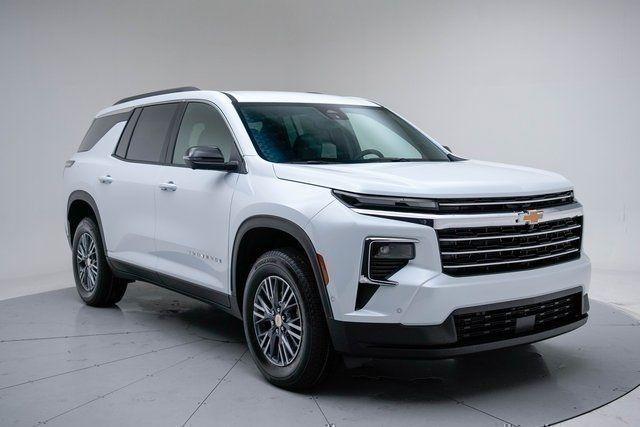 New 2026 Chevrolet Traverse LT